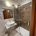 B&B Centrale ベッド・アンド・ブレックファスト 4*