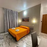 B&B Centrale Frühstückspension 4*